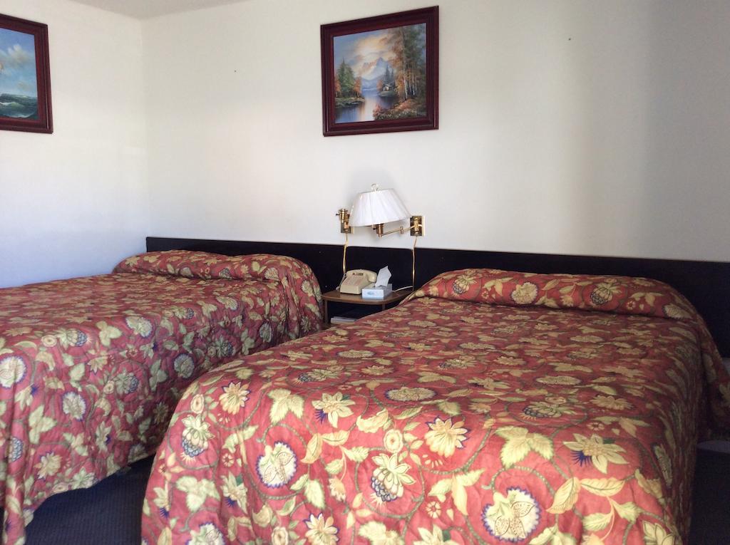 טונופה Economy Inn חדר תמונה